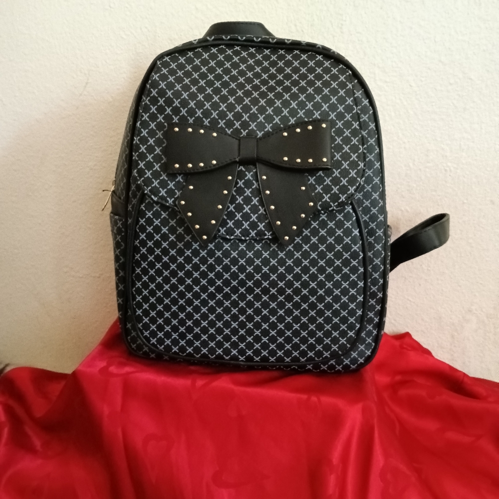 Studded Bow back pack